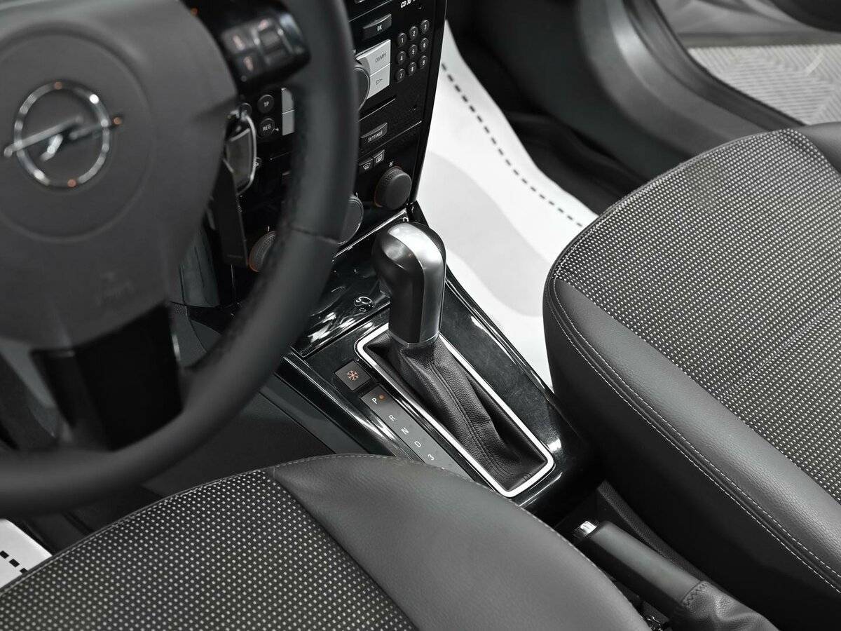 Купить Opel Astra с пробегом. Фото: #9