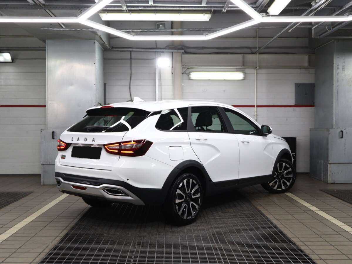 Купить Lada (ВАЗ) Vesta с пробегом. Фото: #1