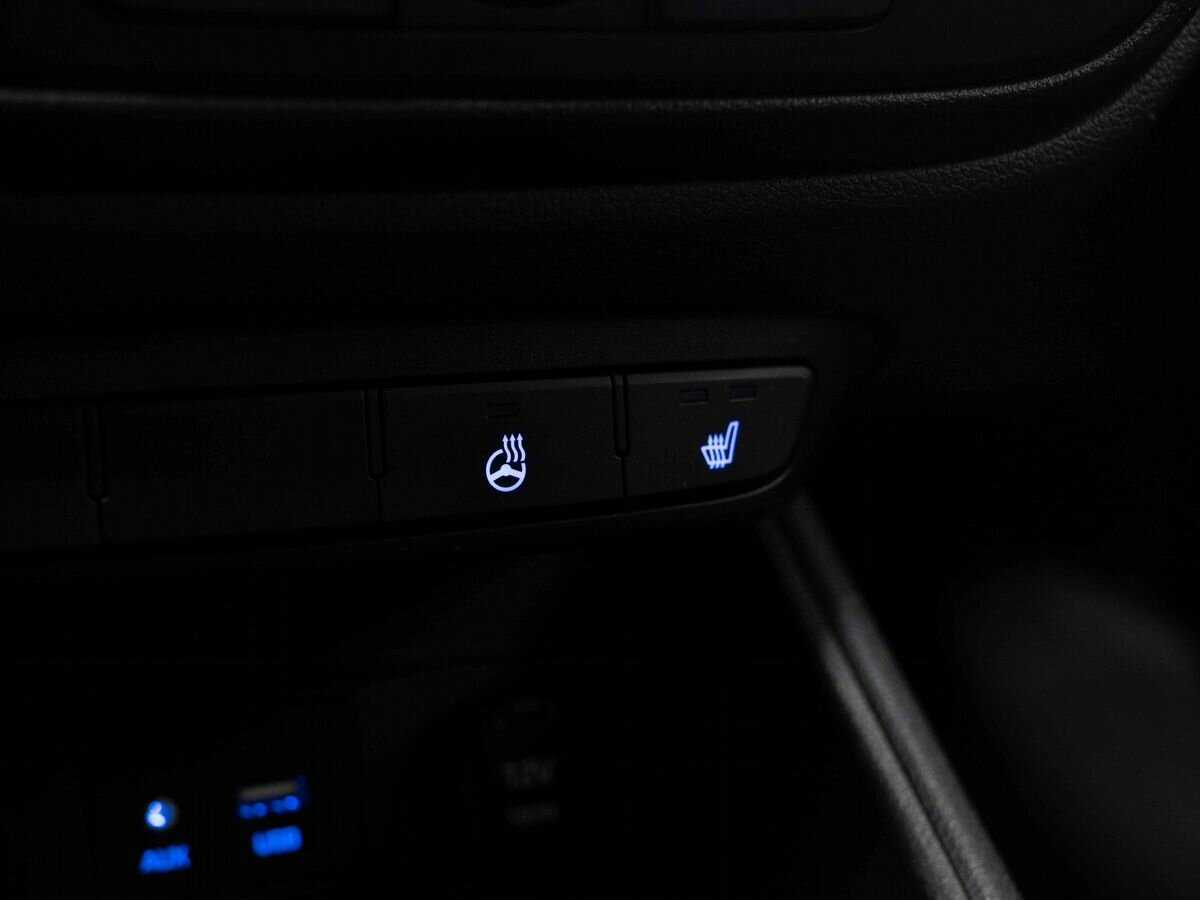 Купить Hyundai Solaris с пробегом. Фото: #23