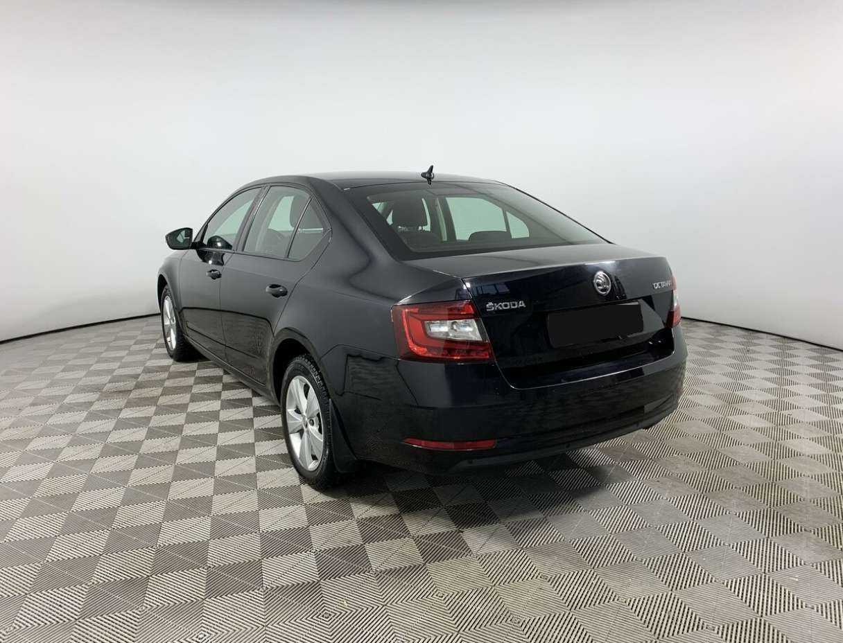 Купить Skoda Octavia с пробегом. Фото: #5