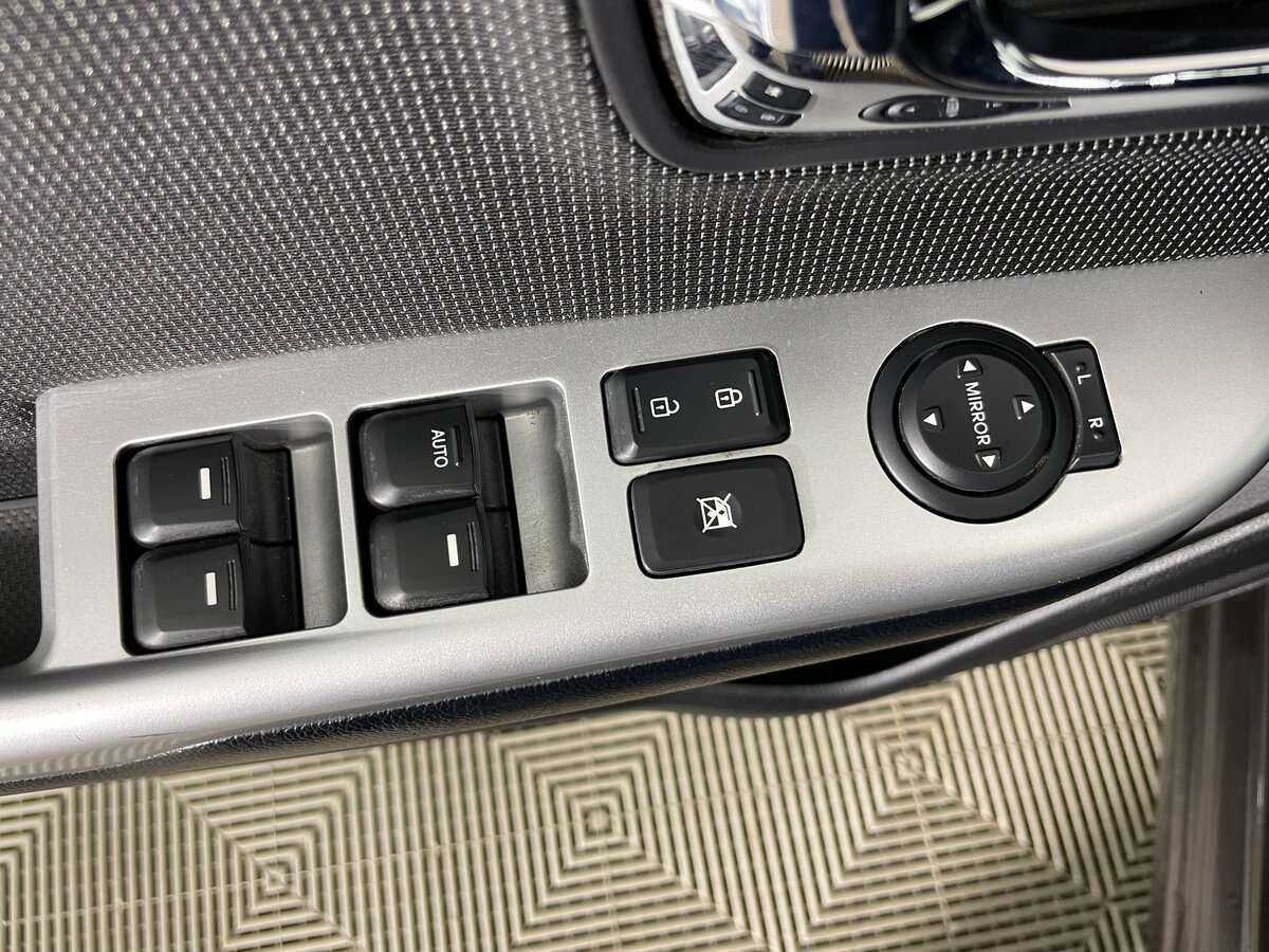 Купить Kia Rio с пробегом. Фото: #15