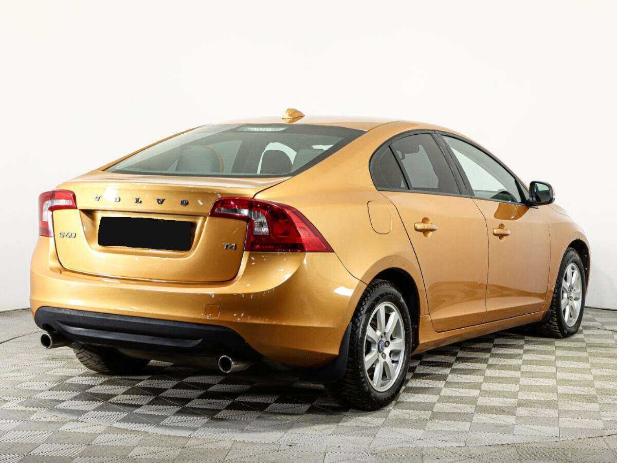 Купить Volvo S60 с пробегом. Фото: #4