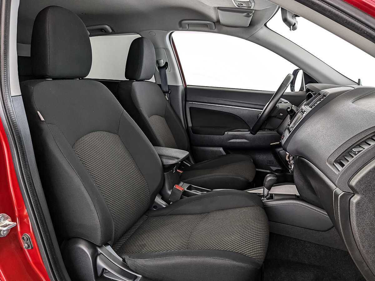 Купить Mitsubishi ASX с пробегом. Фото: #23