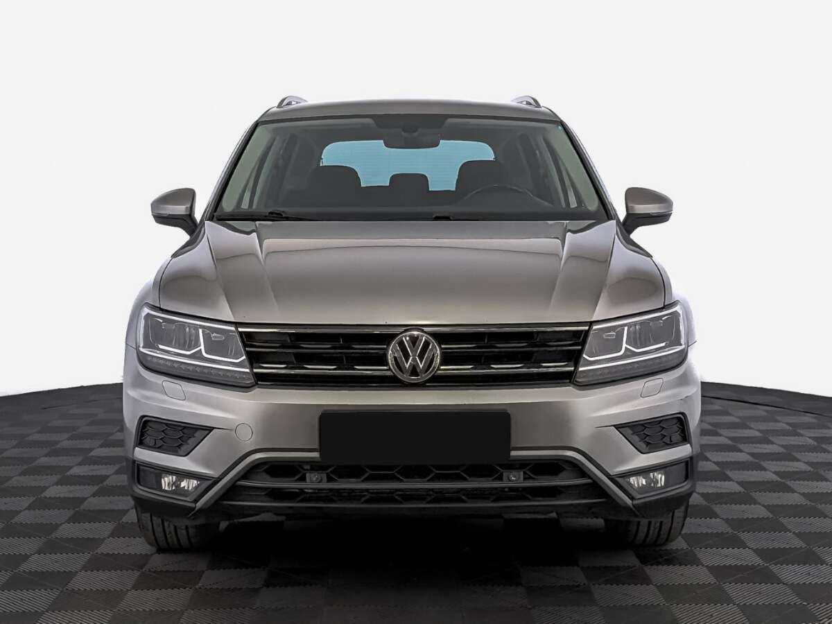 Купить Volkswagen Tiguan с пробегом. Фото: #1