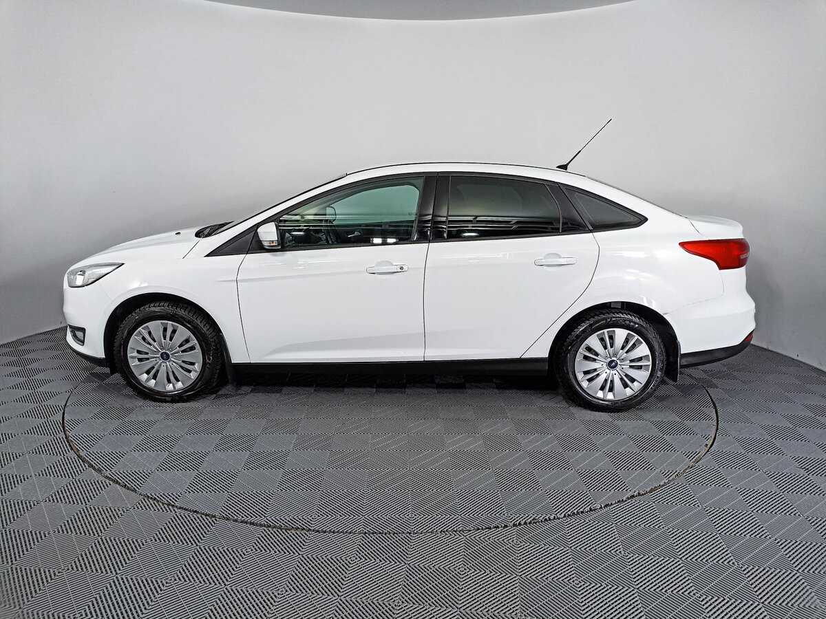 Купить Ford Focus с пробегом. Фото: #7
