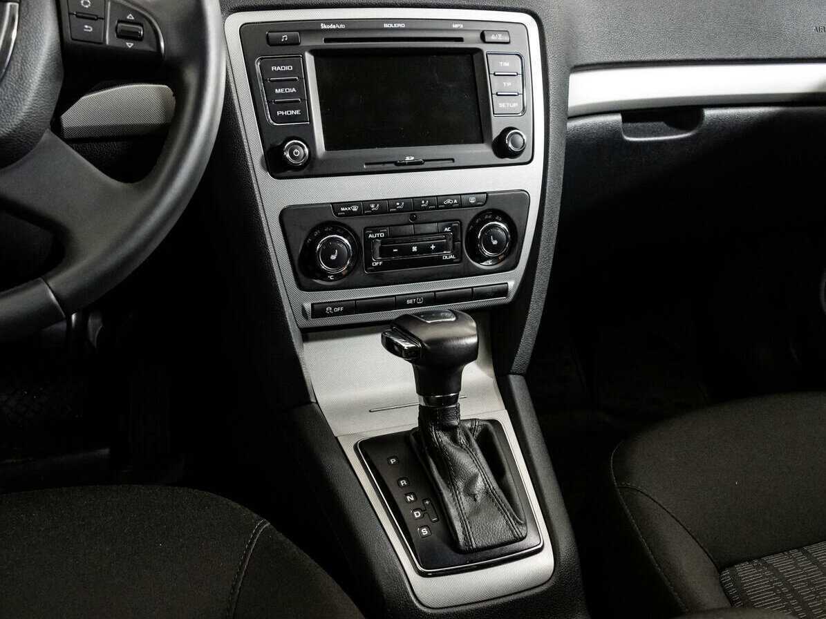 Купить Skoda Octavia с пробегом. Фото: #12