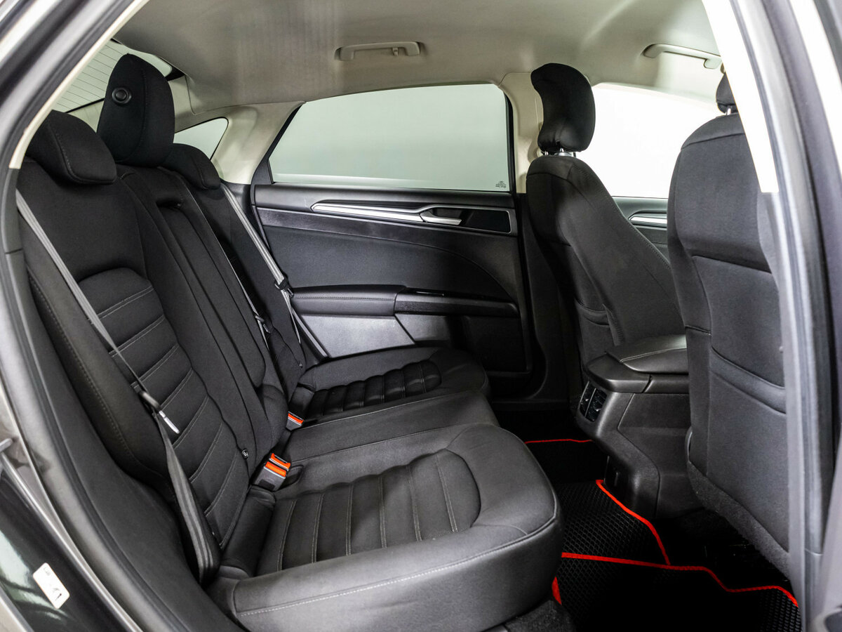 Купить Ford Mondeo с пробегом. Фото: #13