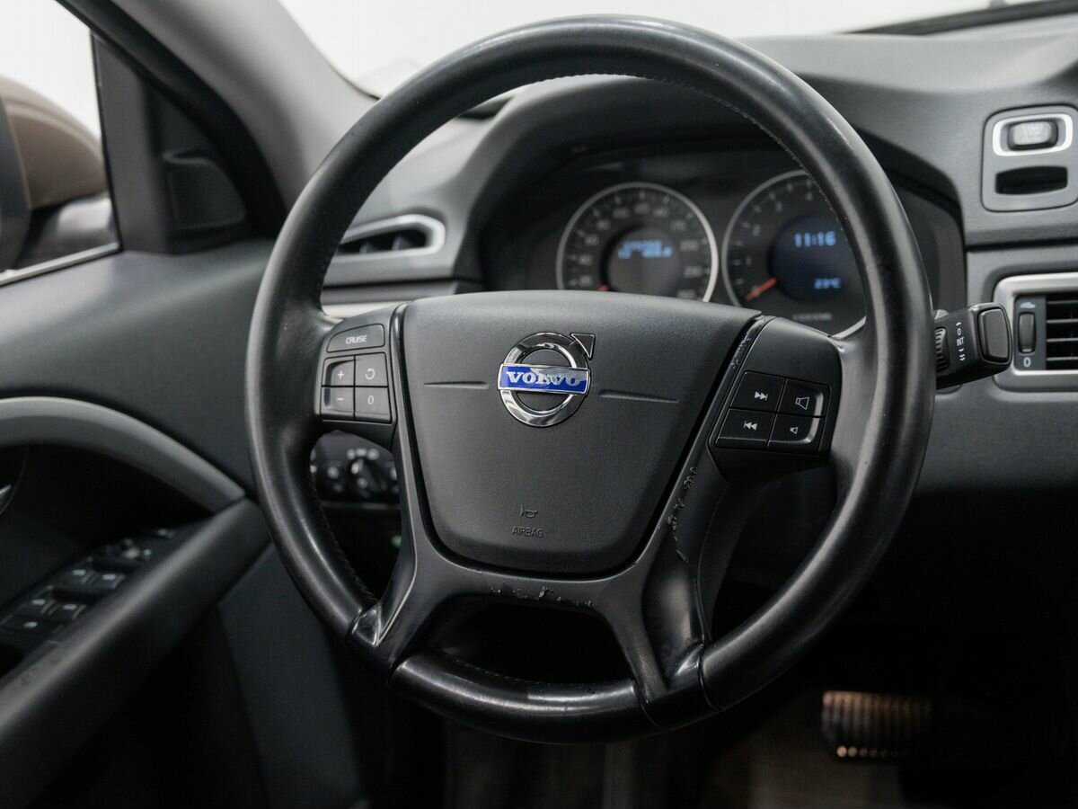 Купить Volvo S80 с пробегом. Фото: #10