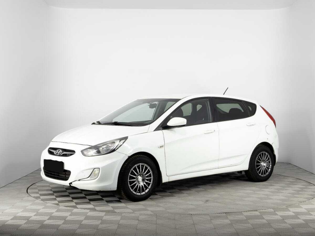 Купить Hyundai Solaris с пробегом. Посмотреть фото