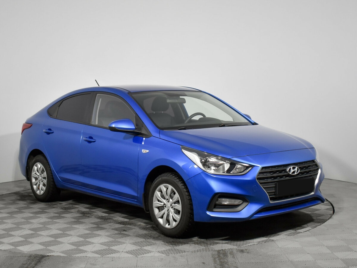 Купить Hyundai Solaris с пробегом. Фото: #2