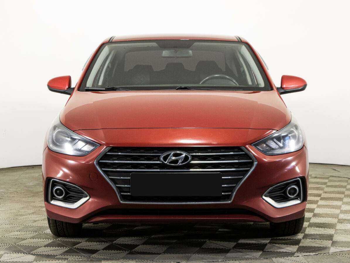Купить Hyundai Solaris с пробегом. Фото: #1