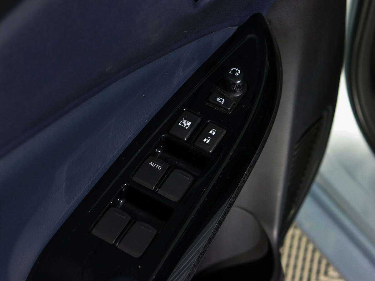 Купить Suzuki Baleno с пробегом. Фото: #15