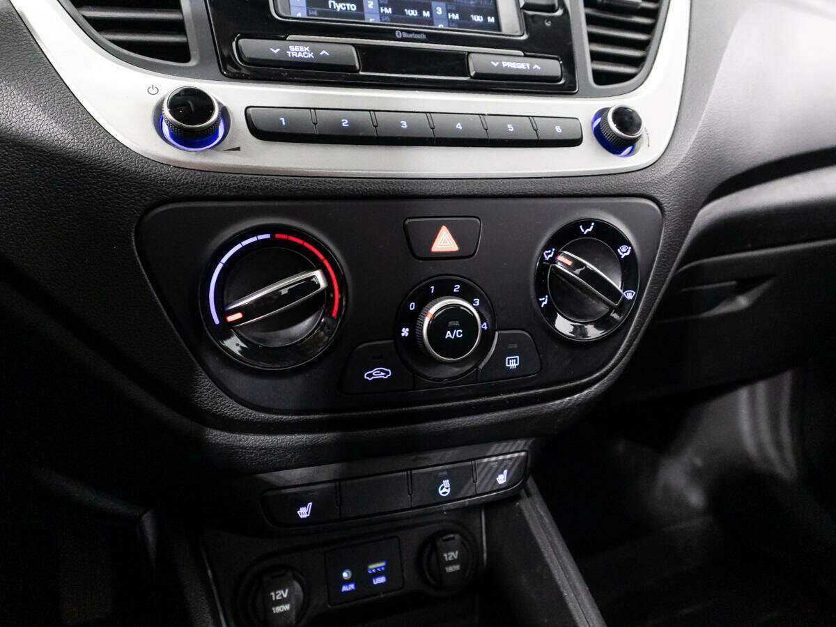 Купить Hyundai Solaris с пробегом. Фото: #14