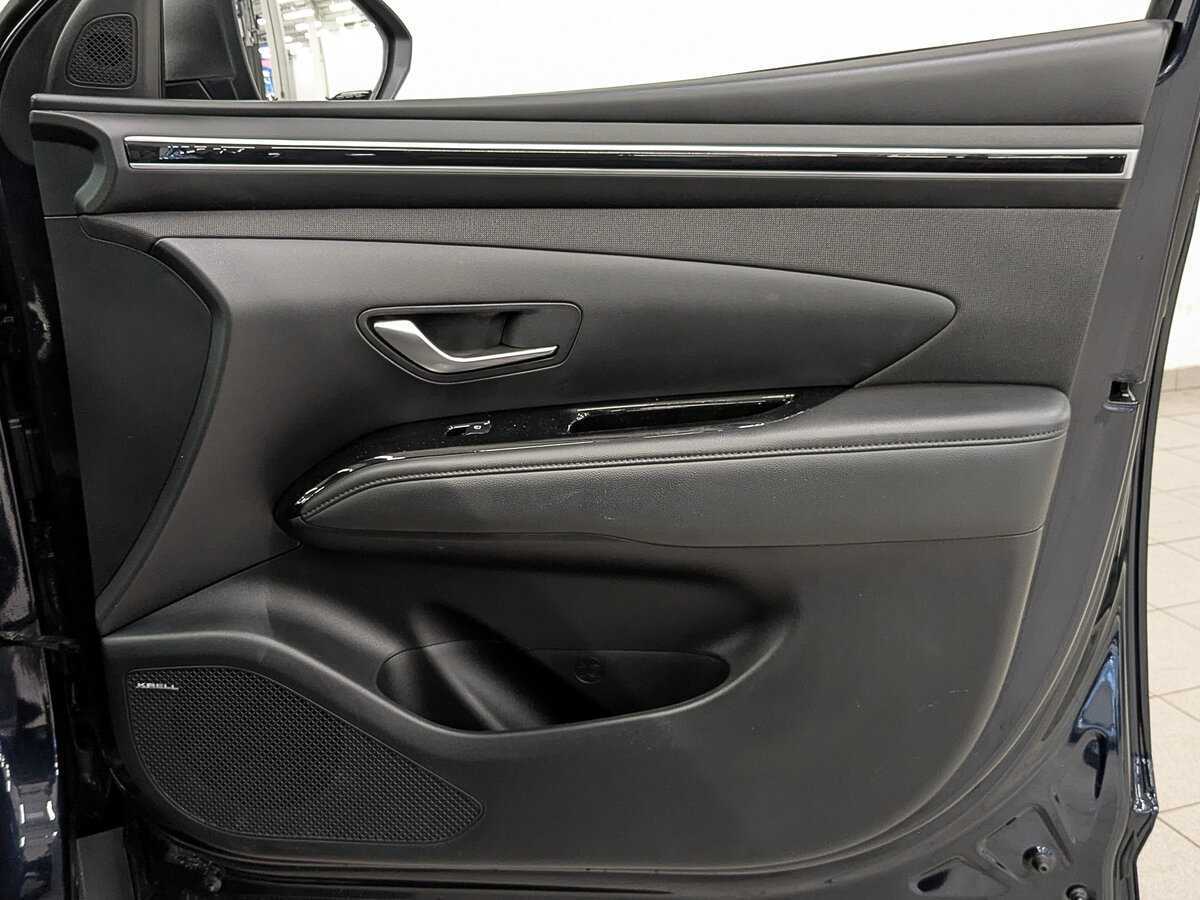 Купить Hyundai Tucson с пробегом. Фото: #24