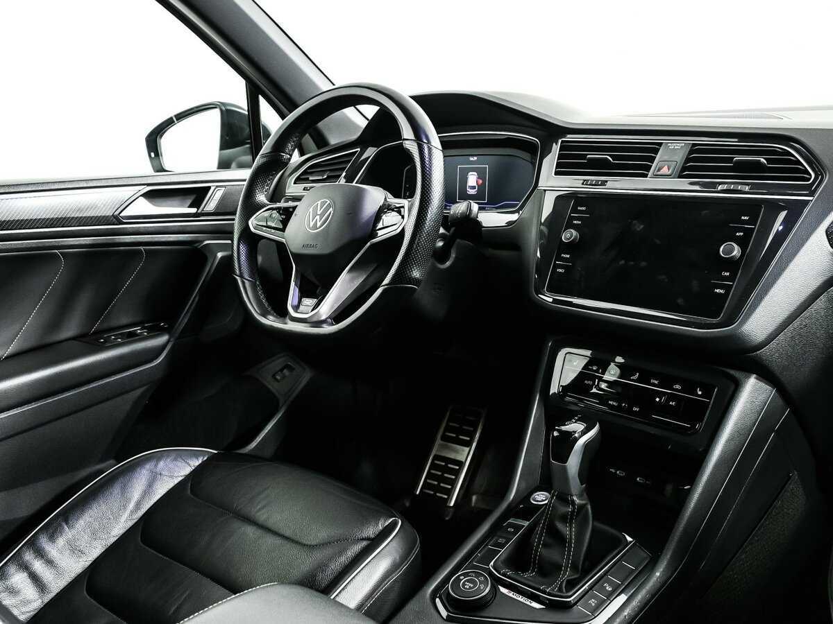 Купить Volkswagen Tiguan с пробегом. Фото: #8