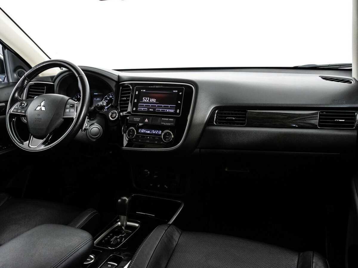 Купить Mitsubishi Outlander с пробегом. Фото: #6