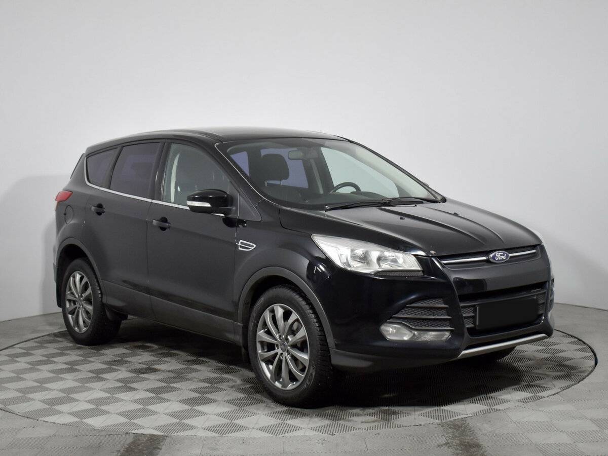 Купить Ford Kuga с пробегом. Фото: #2