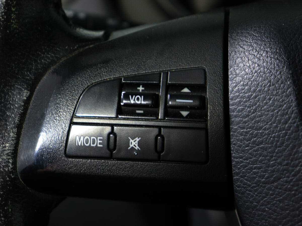 Купить Mazda 3 с пробегом. Фото: #14