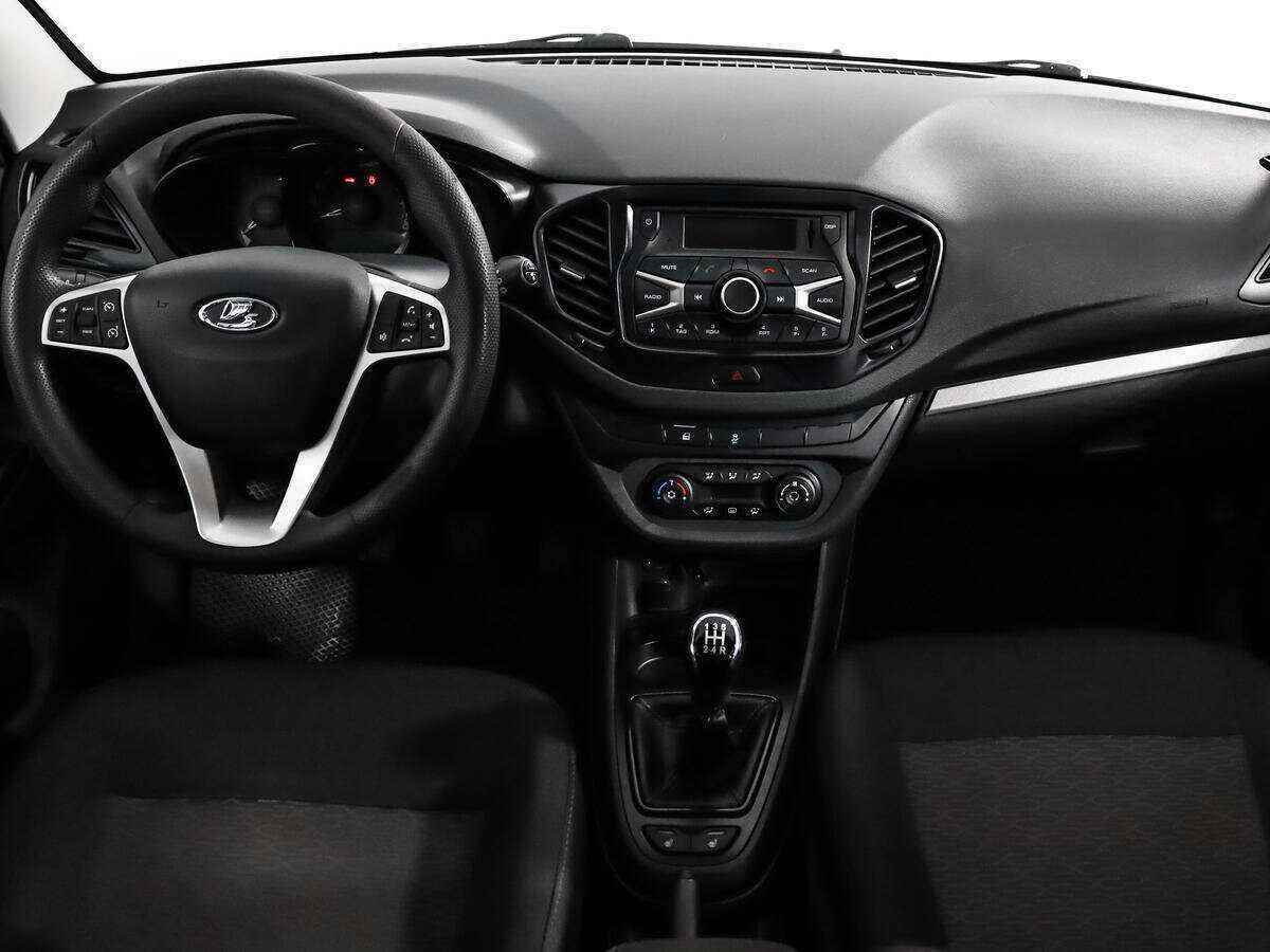 Купить Lada (ВАЗ) Vesta с пробегом. Фото: #11