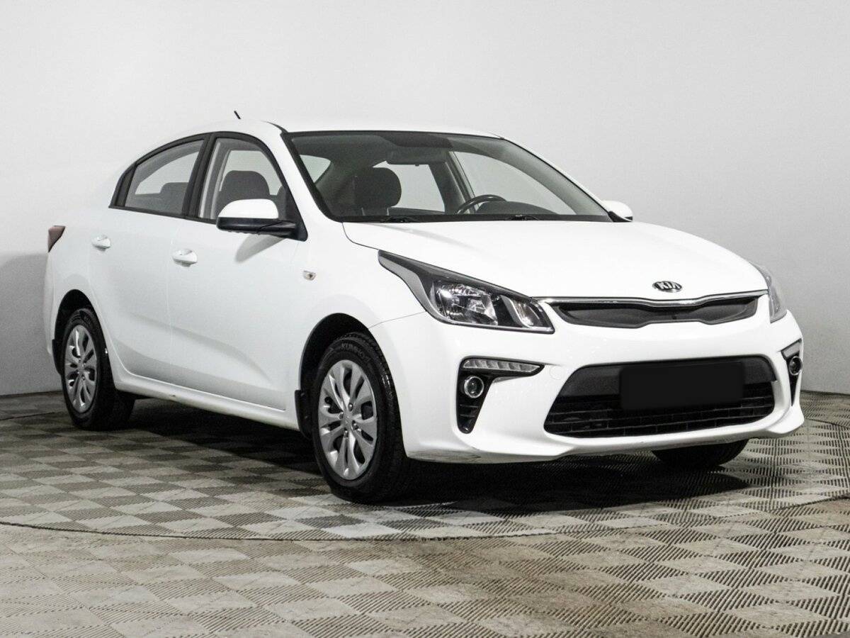Купить Kia Rio с пробегом. Фото: #2
