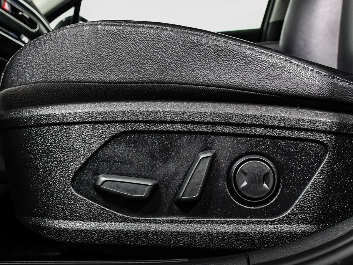 Купить Hyundai Sonata с пробегом. Фото: #13