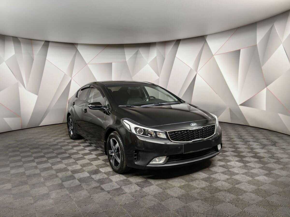 Купить Kia Cerato с пробегом. Фото: #2