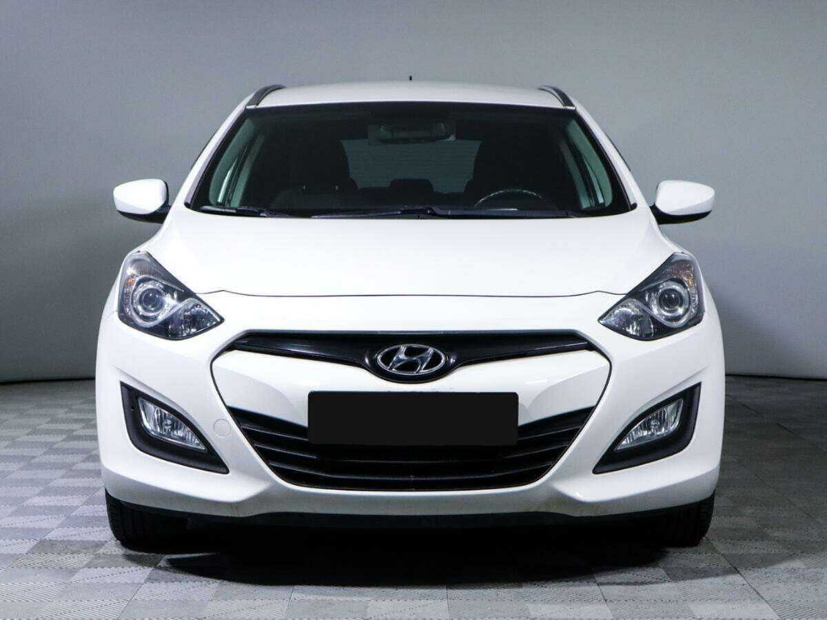 Купить Hyundai i30 с пробегом. Фото: #1