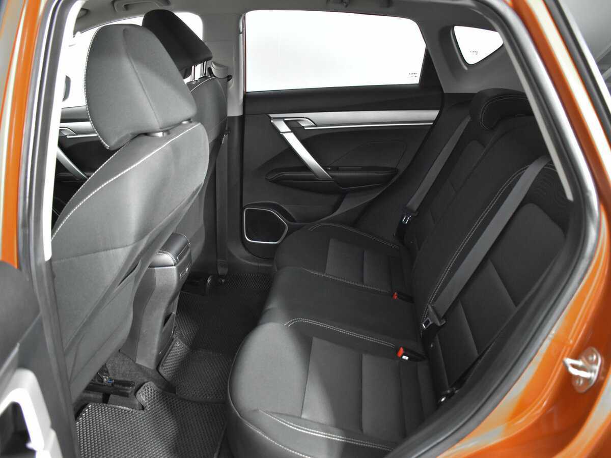 Купить Geely Coolray с пробегом. Фото: #10