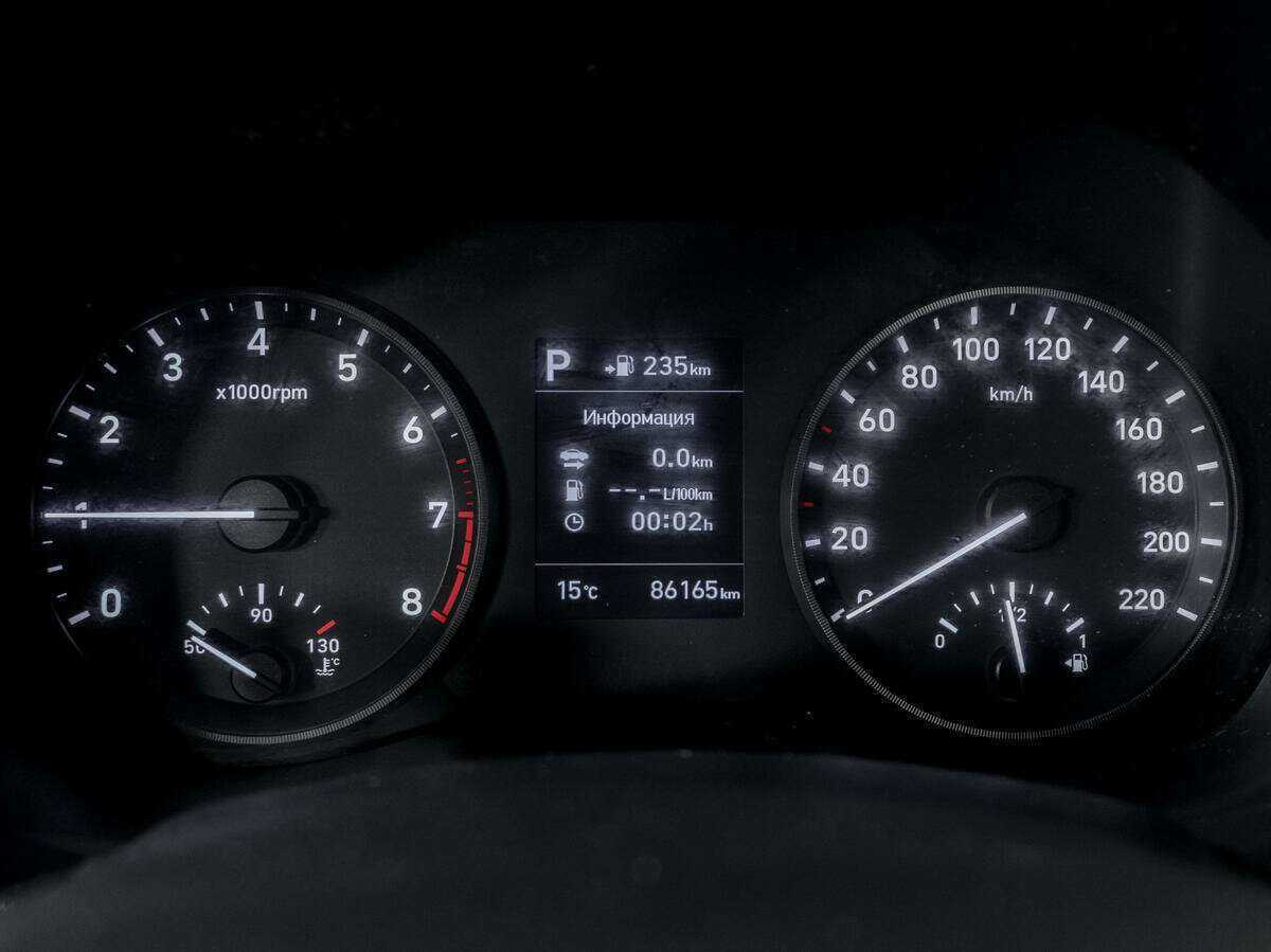 Купить Hyundai Solaris с пробегом. Фото: #10