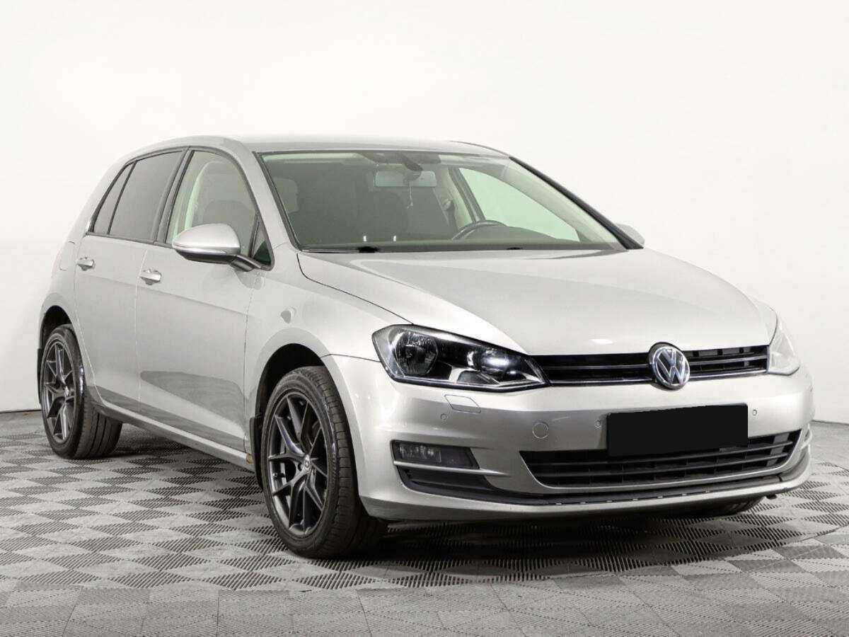 Купить Volkswagen Golf с пробегом. Фото: #2