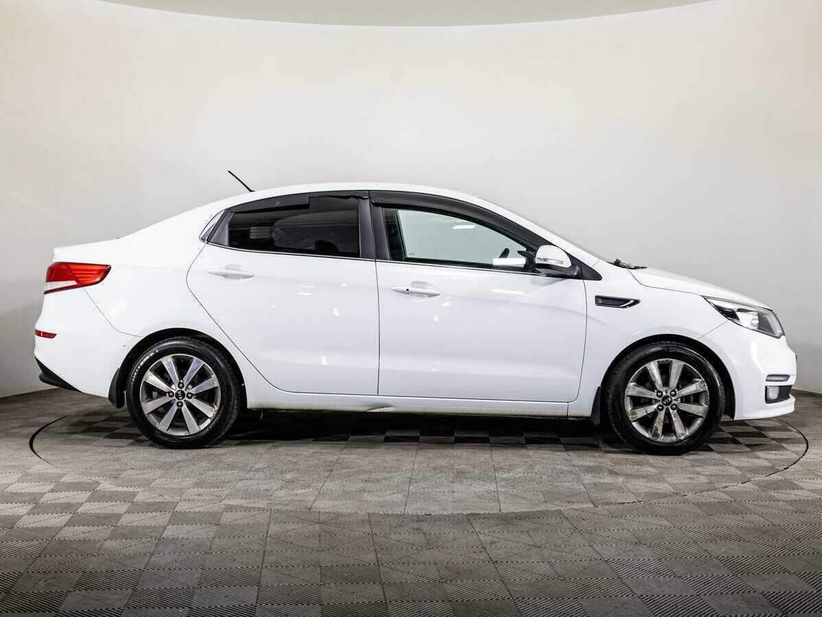 Купить Kia Rio с пробегом. Фото: #3