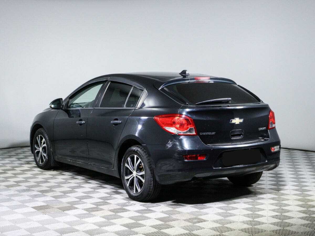 Купить Chevrolet Cruze с пробегом. Фото: #5