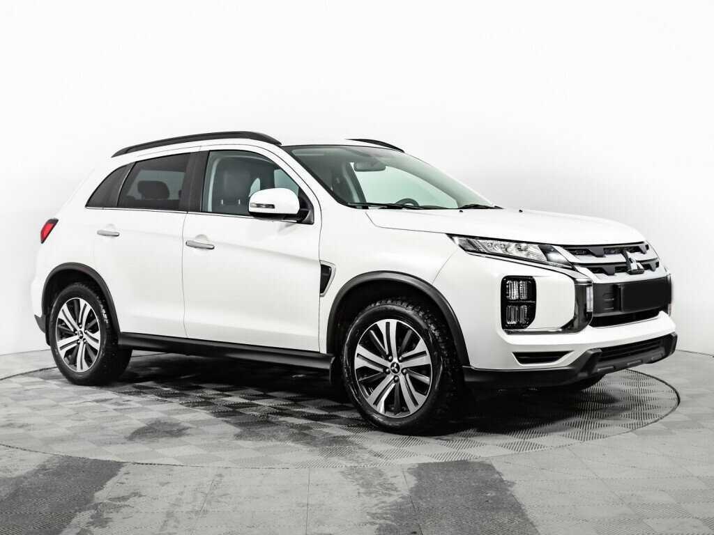 Купить Mitsubishi ASX с пробегом. Фото: #2