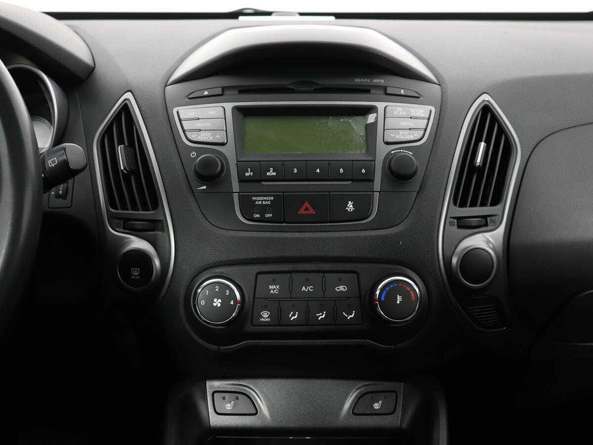 Купить Hyundai ix35 с пробегом. Фото: #13