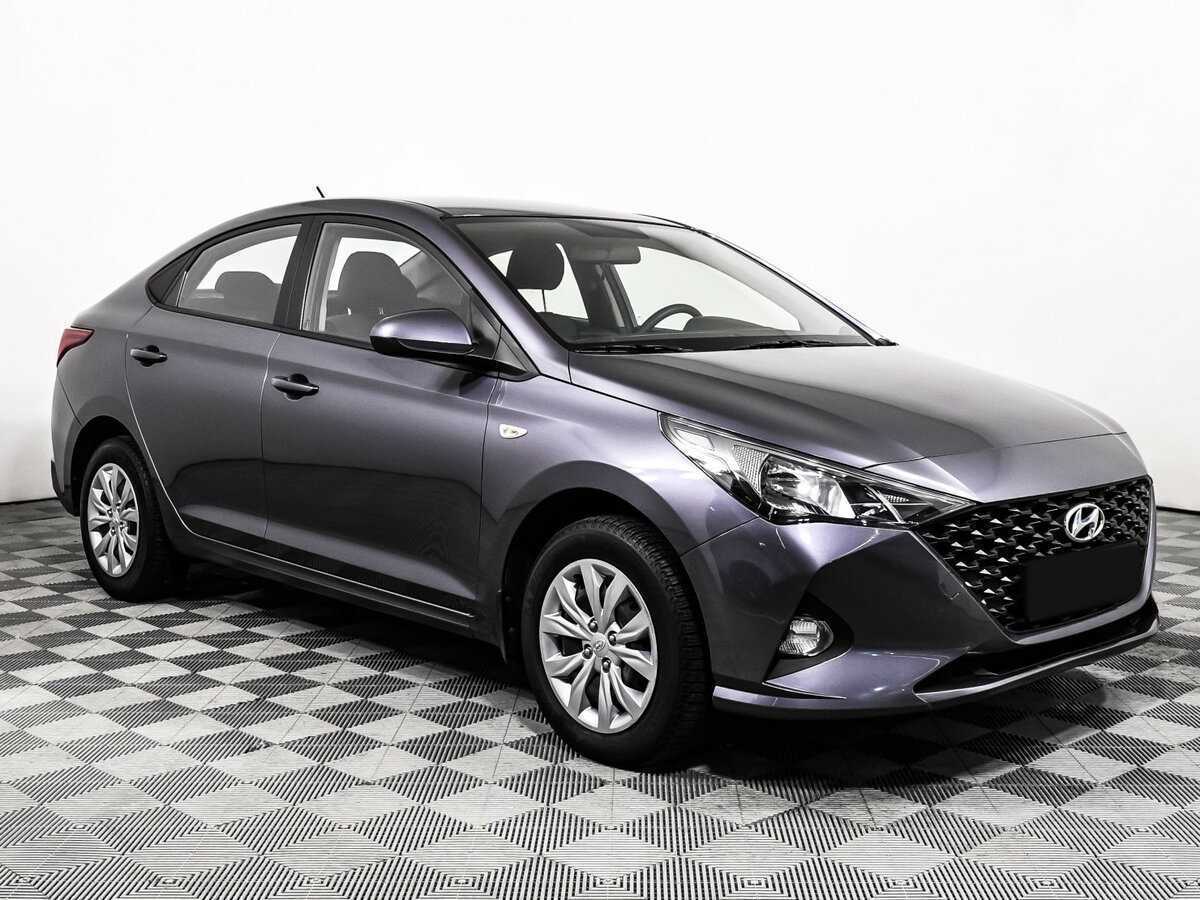 Купить Hyundai Solaris с пробегом. Фото: #2