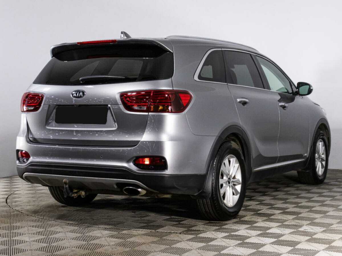 Купить Kia Sorento с пробегом. Фото: #4
