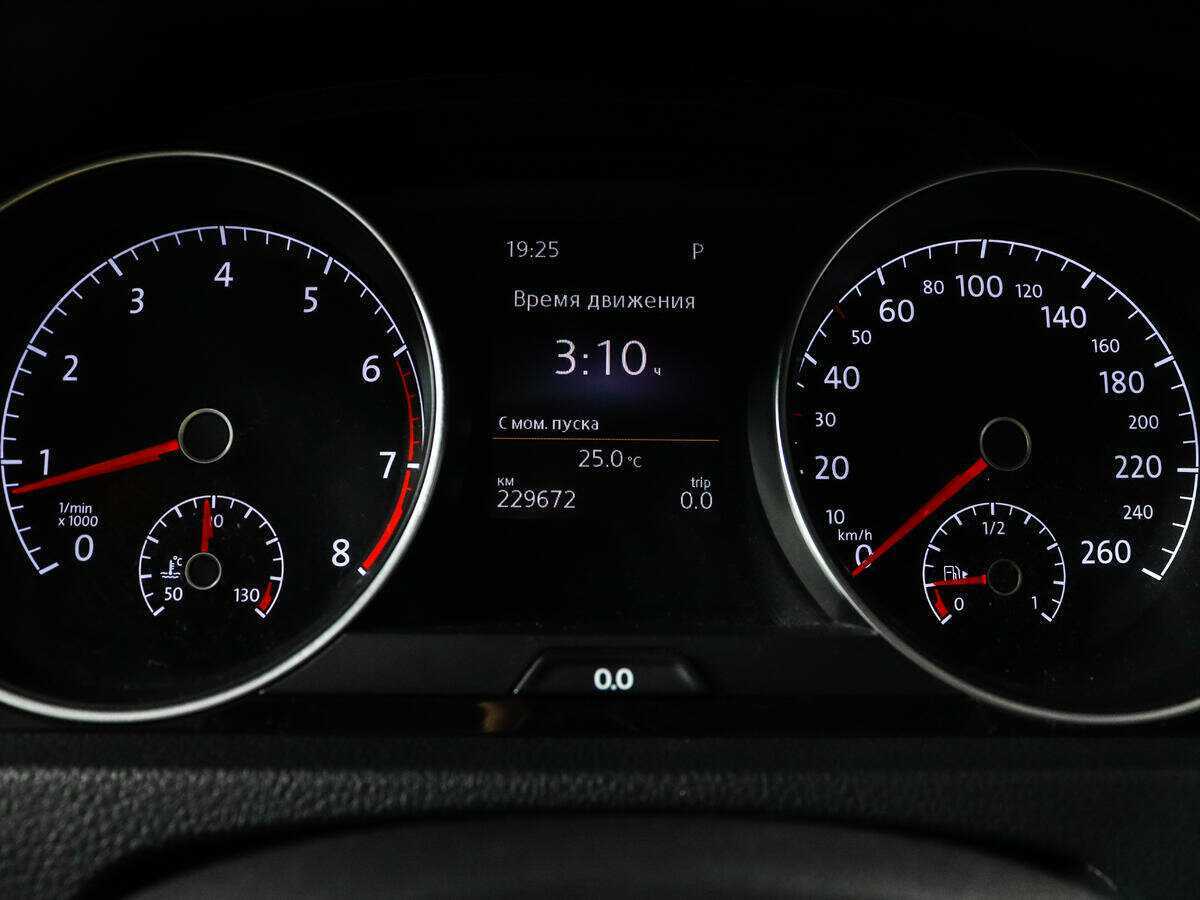 Купить Volkswagen Golf с пробегом. Фото: #8
