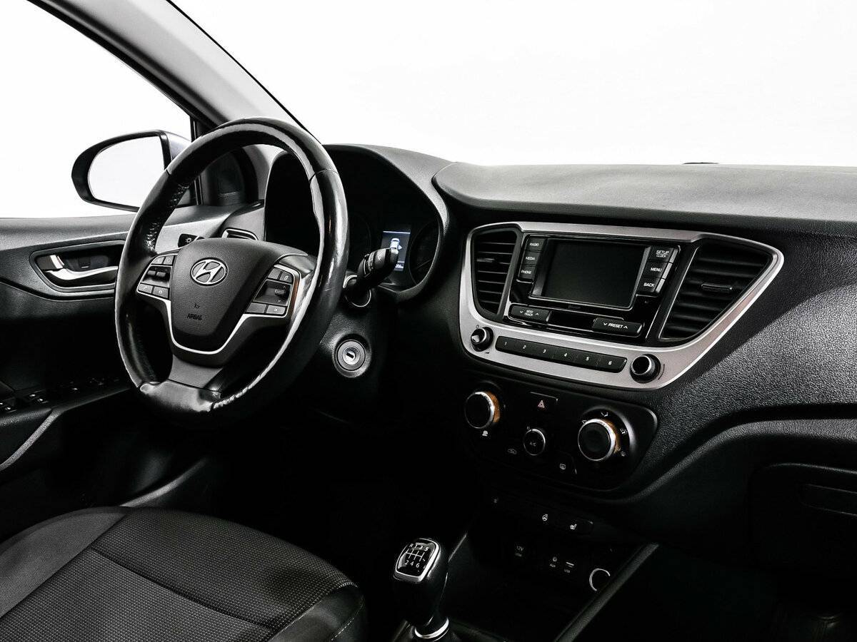 Купить Hyundai Solaris с пробегом. Фото: #8