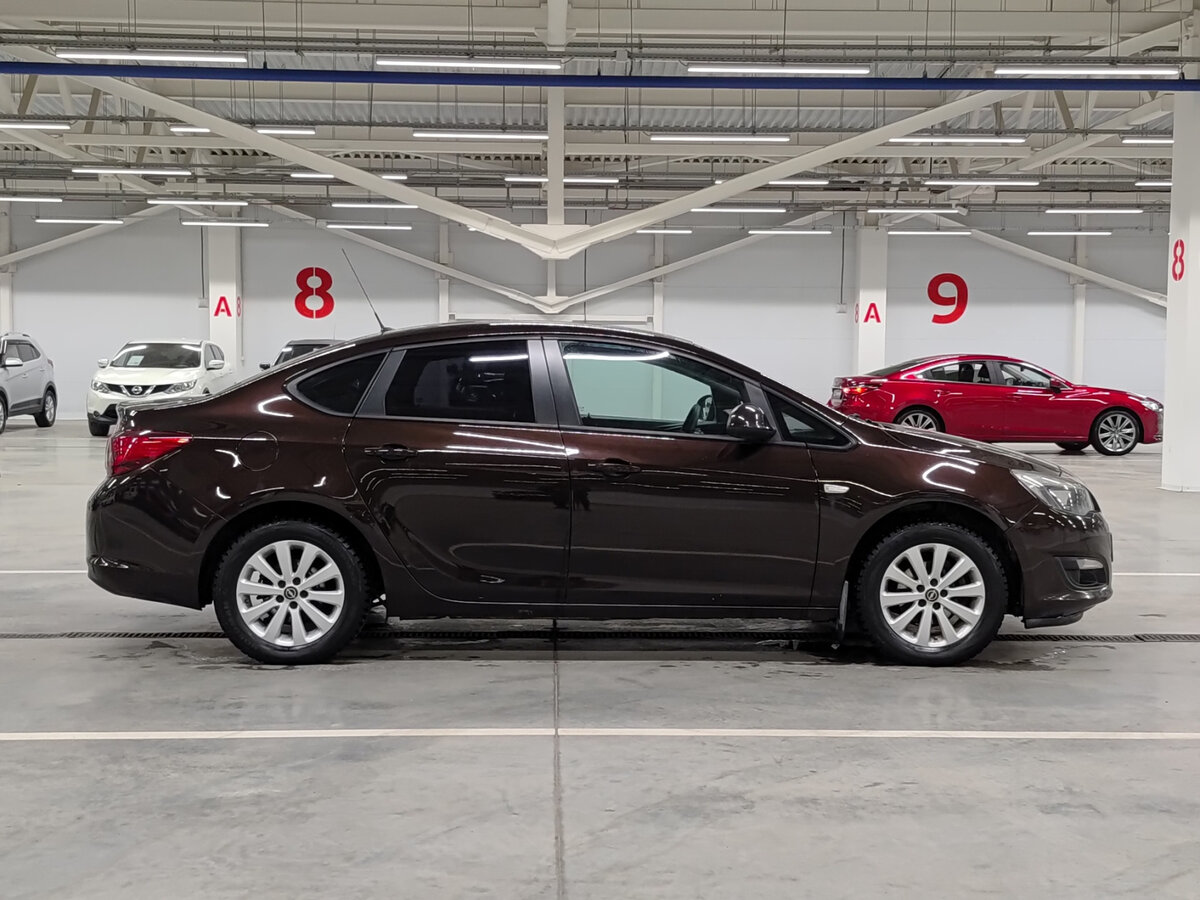 Купить Opel Astra с пробегом. Фото: #3