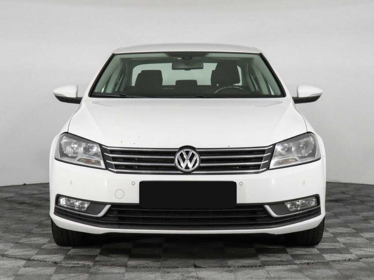 Купить Volkswagen Passat с пробегом. Фото: #1