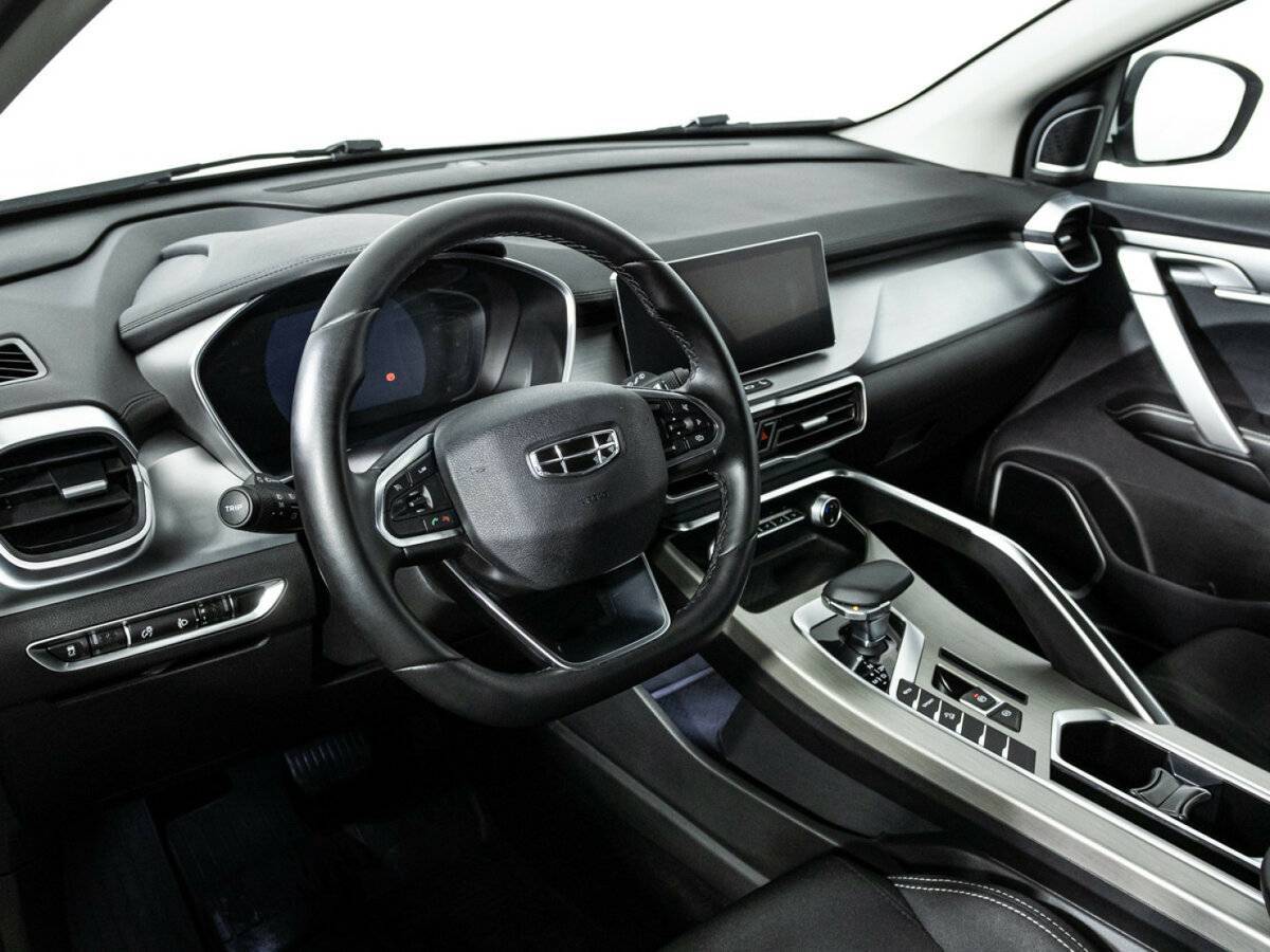 Купить Geely Coolray с пробегом. Фото: #10