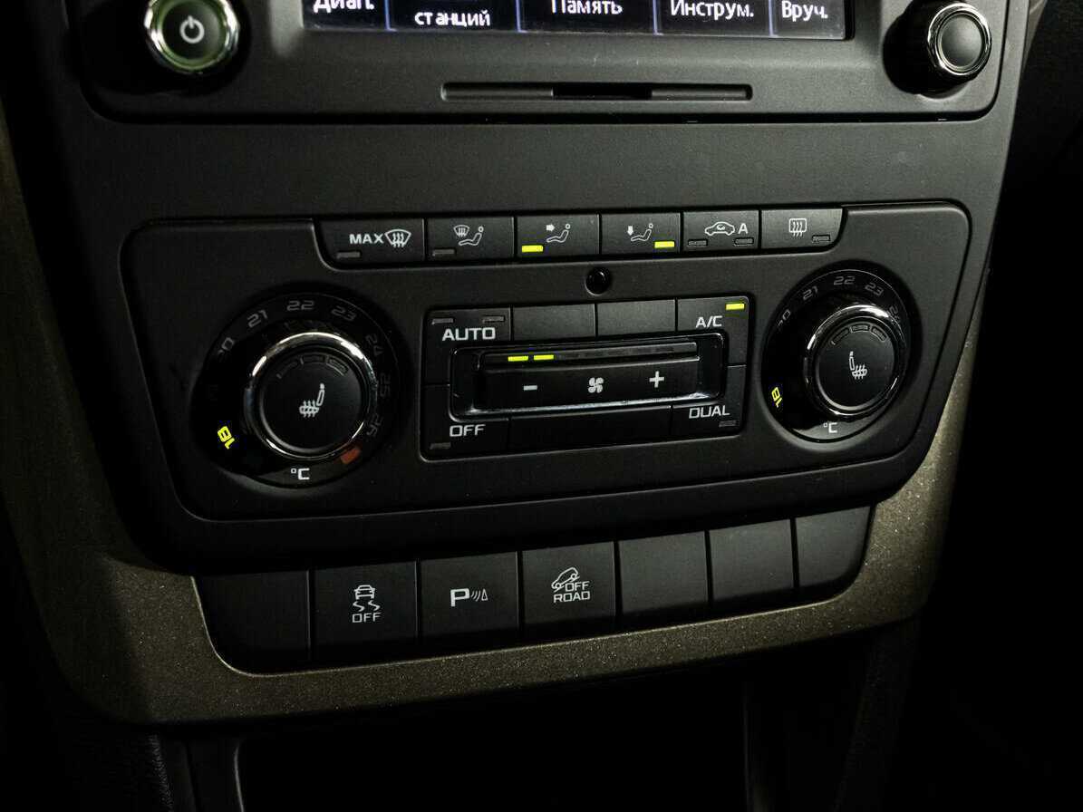 Купить Skoda Yeti с пробегом. Фото: #15