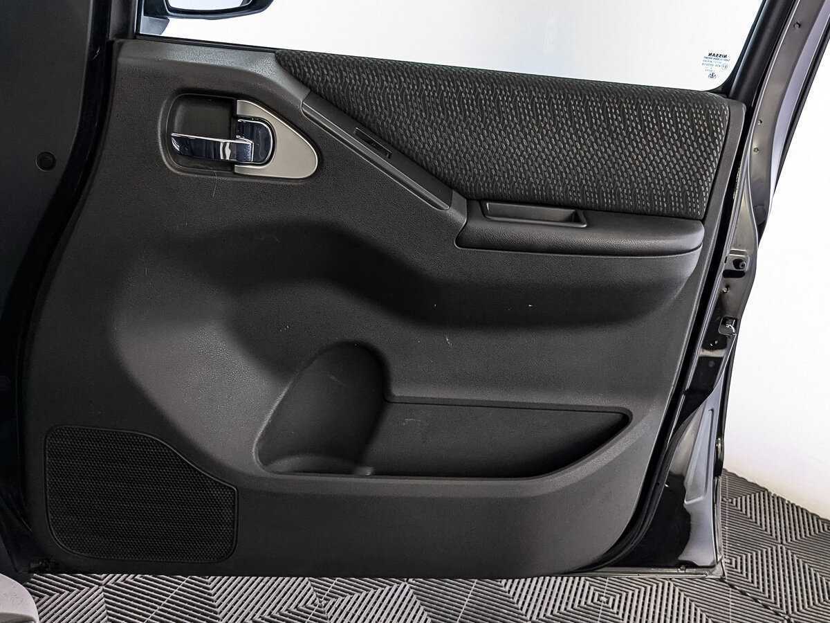 Купить Nissan Pathfinder с пробегом. Фото: #22