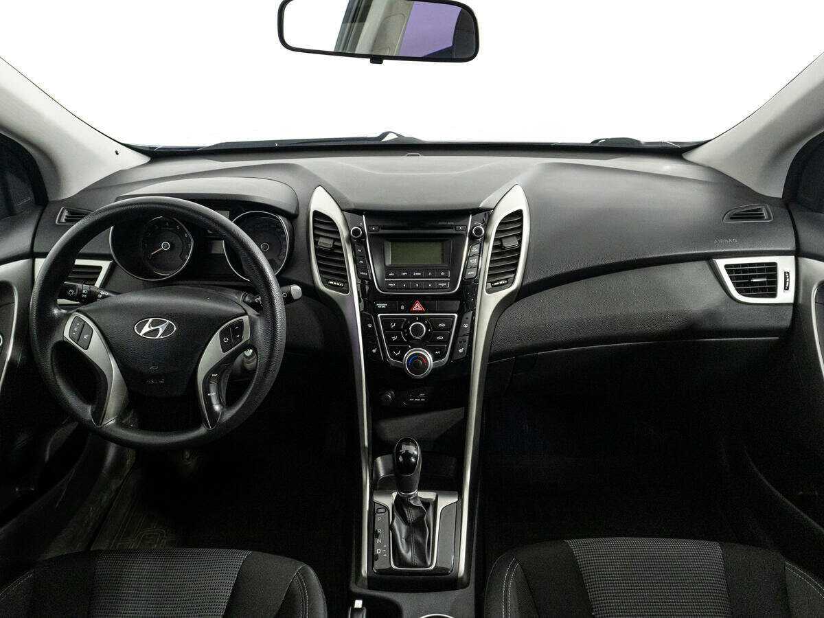 Купить Hyundai i30 с пробегом. Фото: #12
