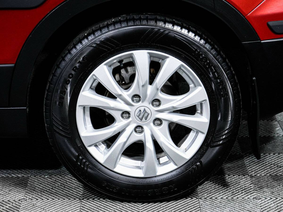 Купить Suzuki SX4 с пробегом. Фото: #14