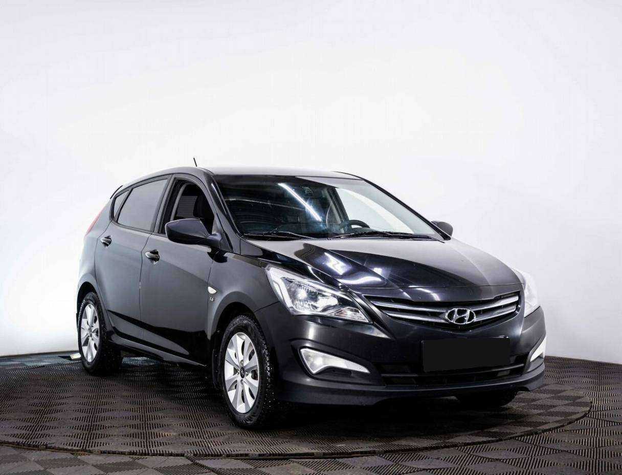 Купить Hyundai Solaris с пробегом. Фото: #2