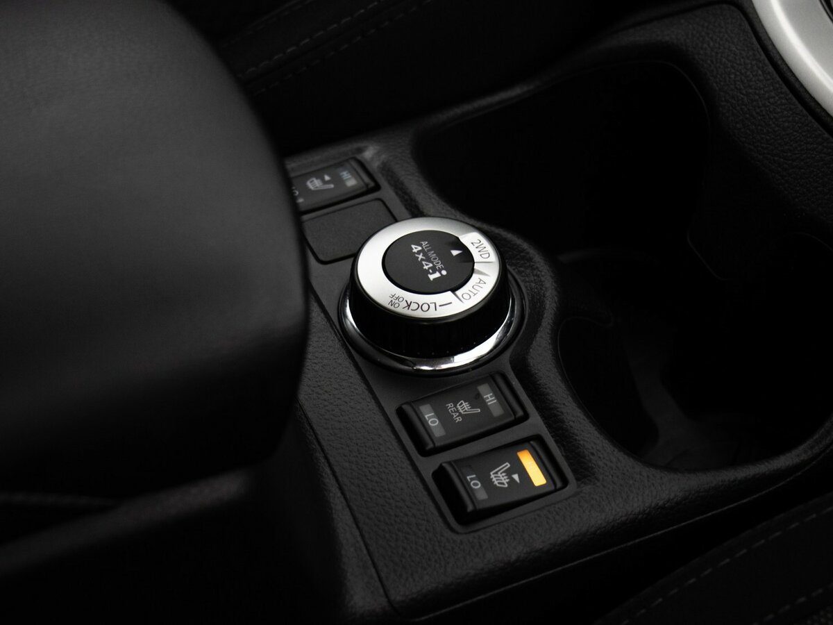 Купить Nissan Qashqai с пробегом. Фото: #11