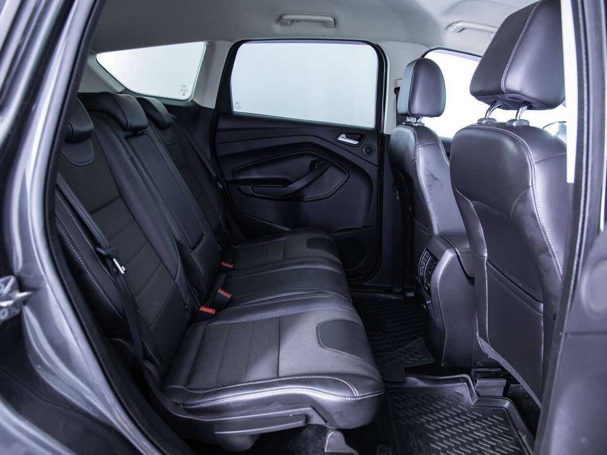 Купить Ford Kuga с пробегом. Фото: #10