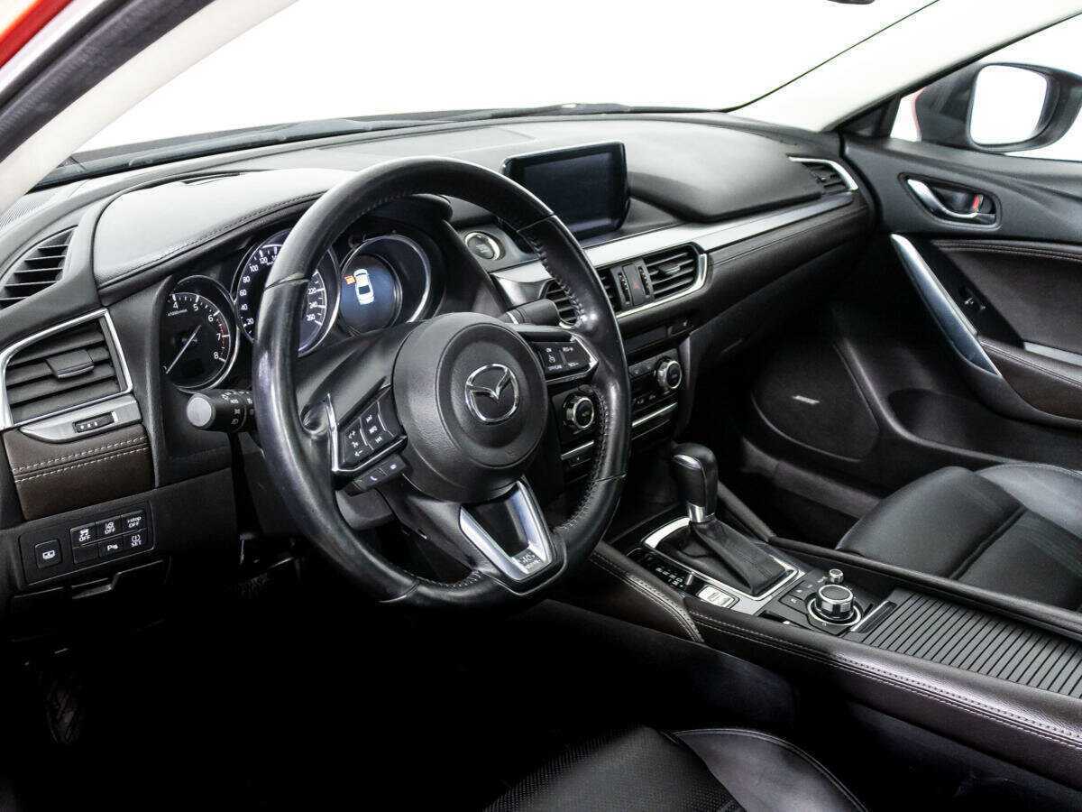Купить Mazda 6 с пробегом. Фото: #10