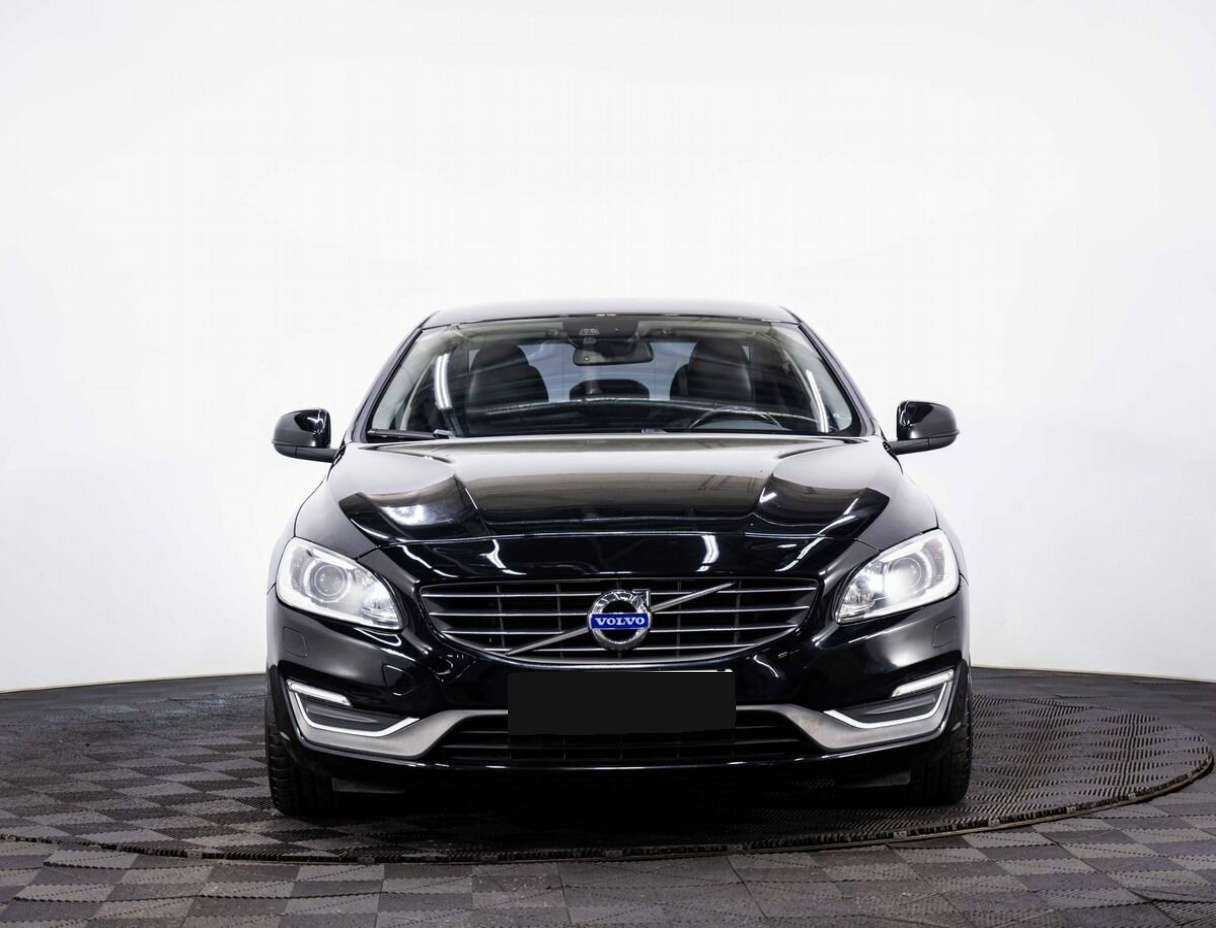 Купить Volvo S60 с пробегом. Фото: #1